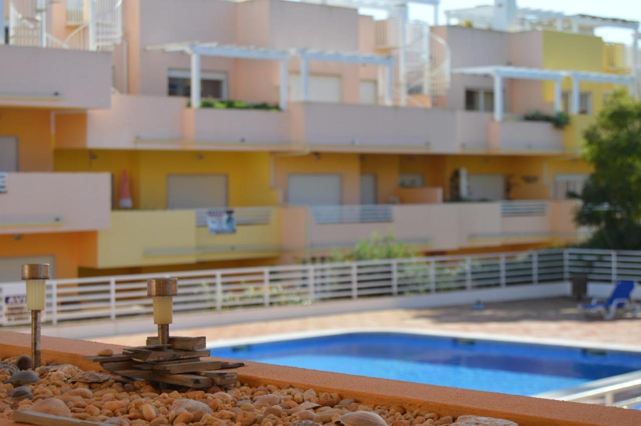 Apartamentos Cabanas Golf タヴィラ エクステリア 写真