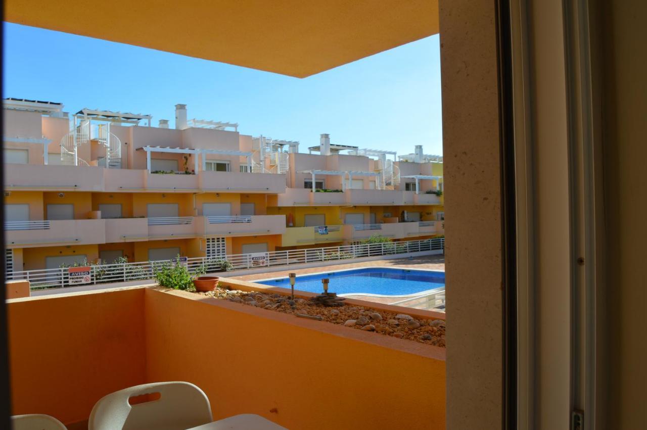 Apartamentos Cabanas Golf タヴィラ エクステリア 写真